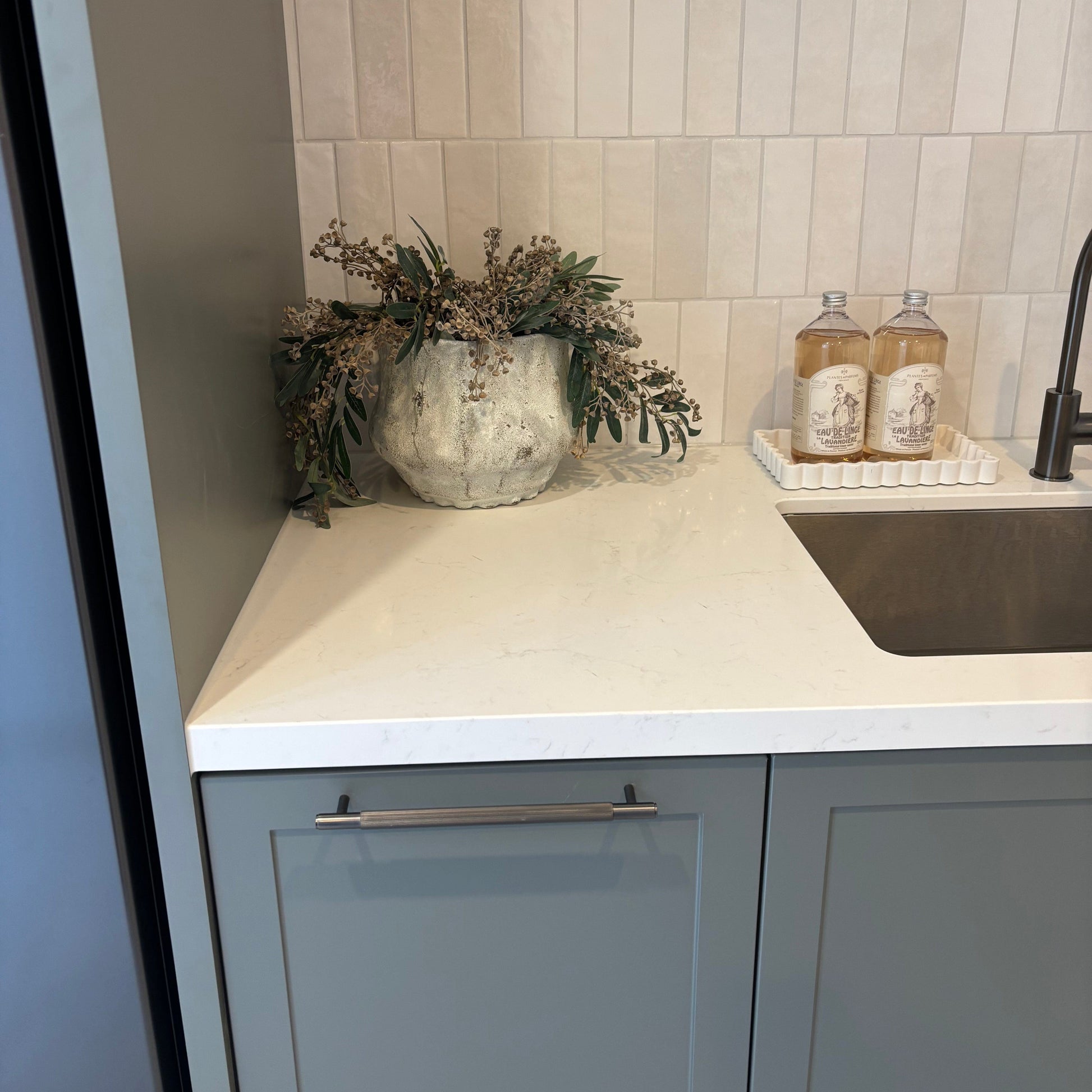 Cabinet Knobs & Handles Bayside Luxe - The Toorak - Dark Gunmetal Grey Luxe Cabinetry Handles