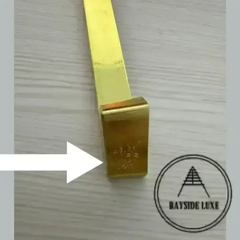 125mm House Number - With a little blemish!  Gold 1