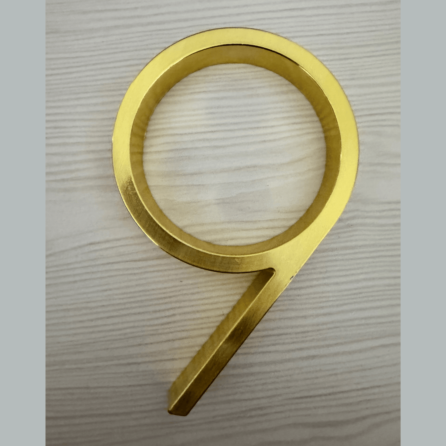 125mm House Number - With a little blemish!  Gold 9