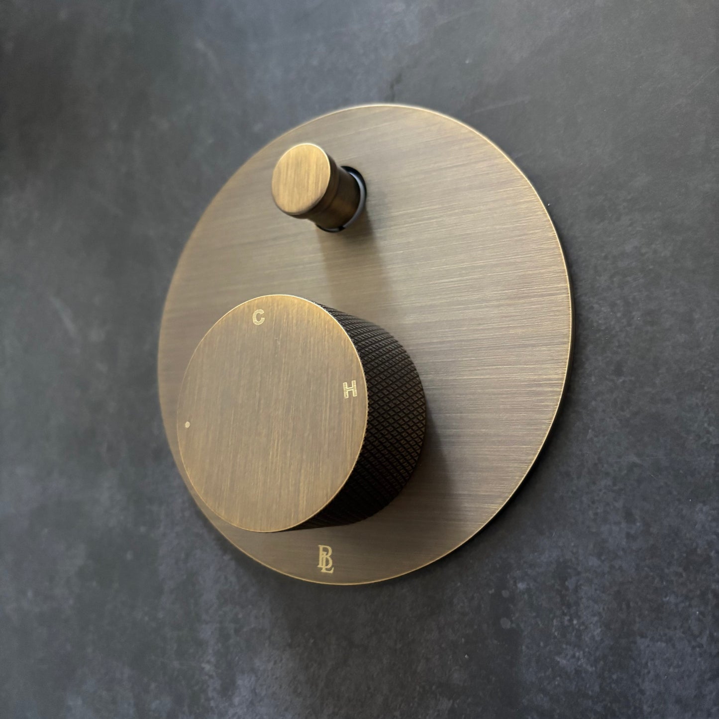 Bathroom Portsea Knurled Shower Diverter - Antique Brass