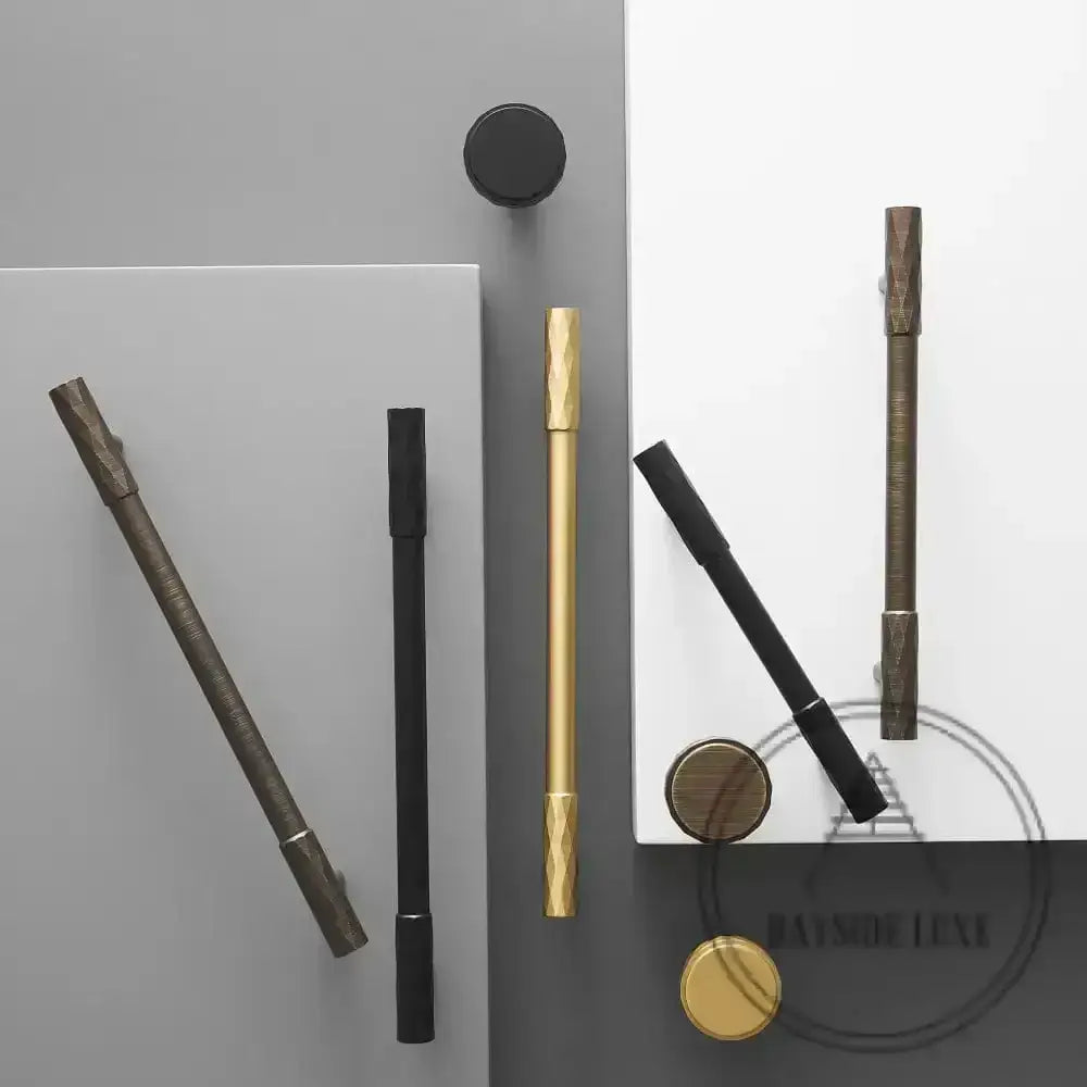 Bayside Luxe - Dalkeith Diamond Cabinetry Handle