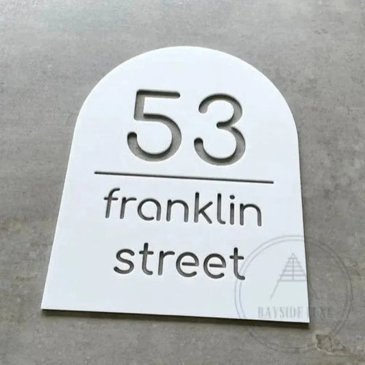 Bayside Luxe - Personalised Arch House Sign