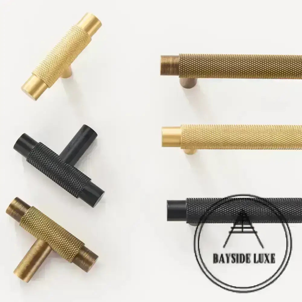 Cabinet Hardware Bayside Luxe - Sorrento Knurled Antique Brass Handle
