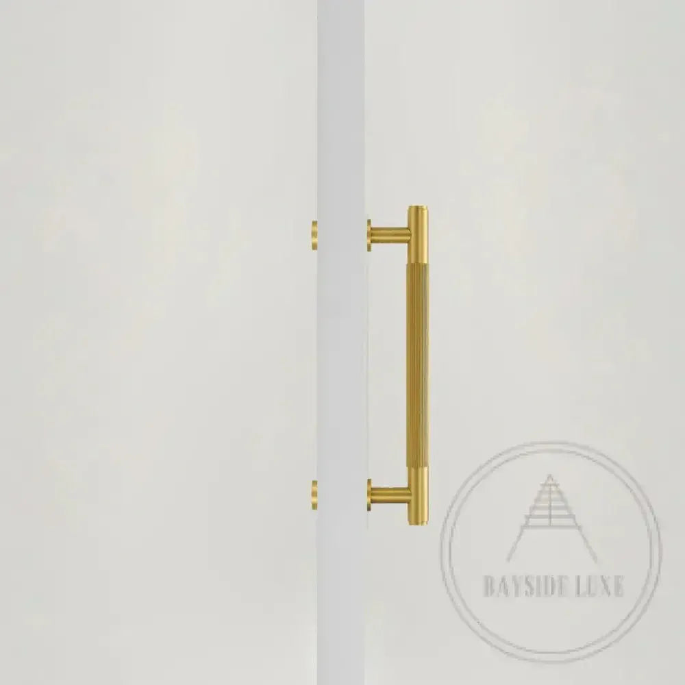 Cabinet Knobs & Handles 275mm (HS224) / Brass / Solid Brass Bayside Luxe - Toorak Linear Knurled Satin Brass Single Door Handle