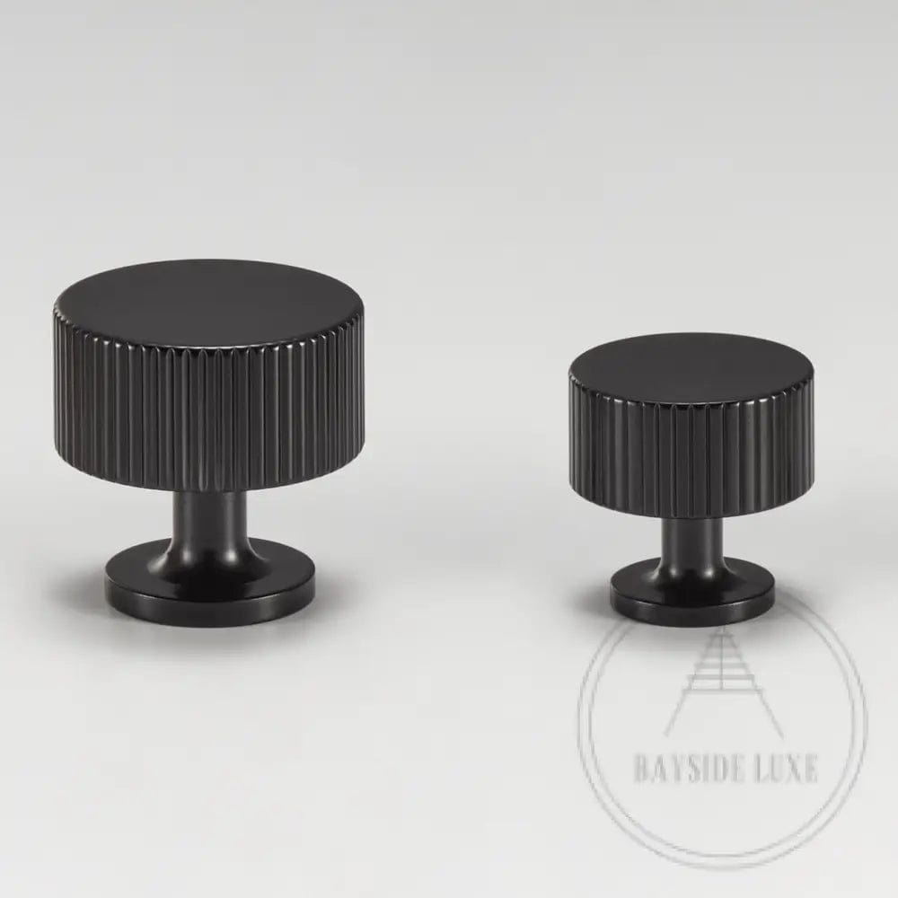 Cabinet Knobs & Handles 28 x 28mm Knob / Black Brass / Solid Brass Bayside Luxe - Hawthorn Black Brass Knob