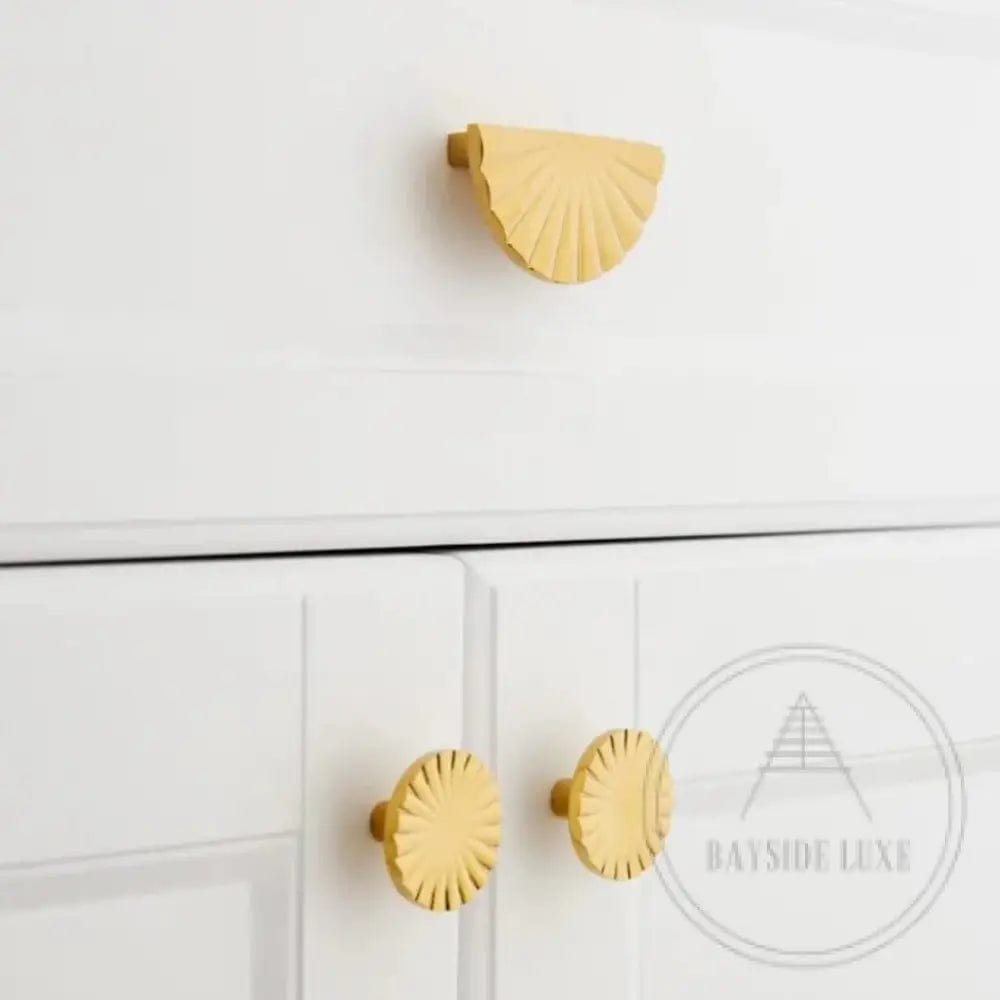 Cabinet Knobs & Handles Bayside Luxe - Berry Full Fan Knobs