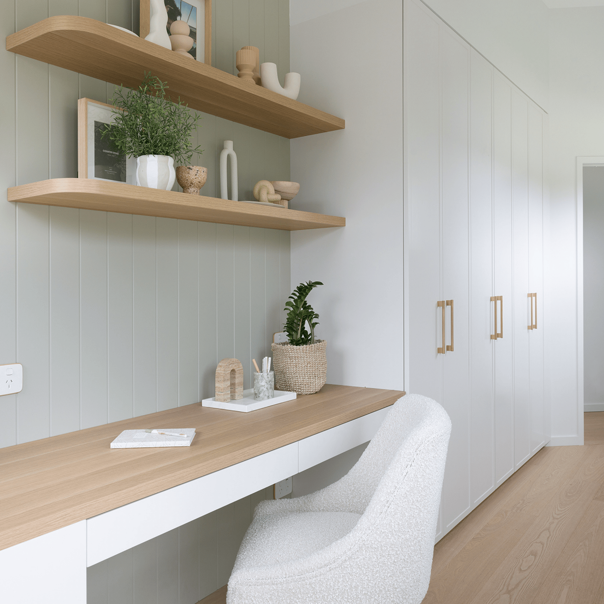 Cabinet Knobs & Handles Bayside Luxe - Camberwell Knurled Satin Brass Cabinetry Handles