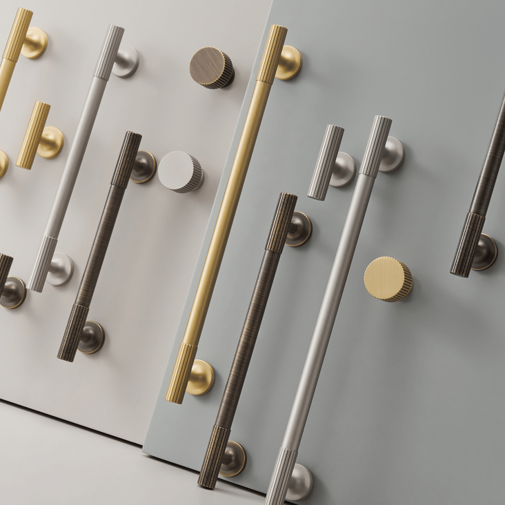 Cabinet Knobs & Handles Bayside Luxe - Hawthorn Polished Brass Handles