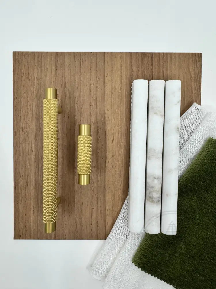 Cabinet Knobs & Handles Bayside Luxe - Sorrento Knurled Brass Handle