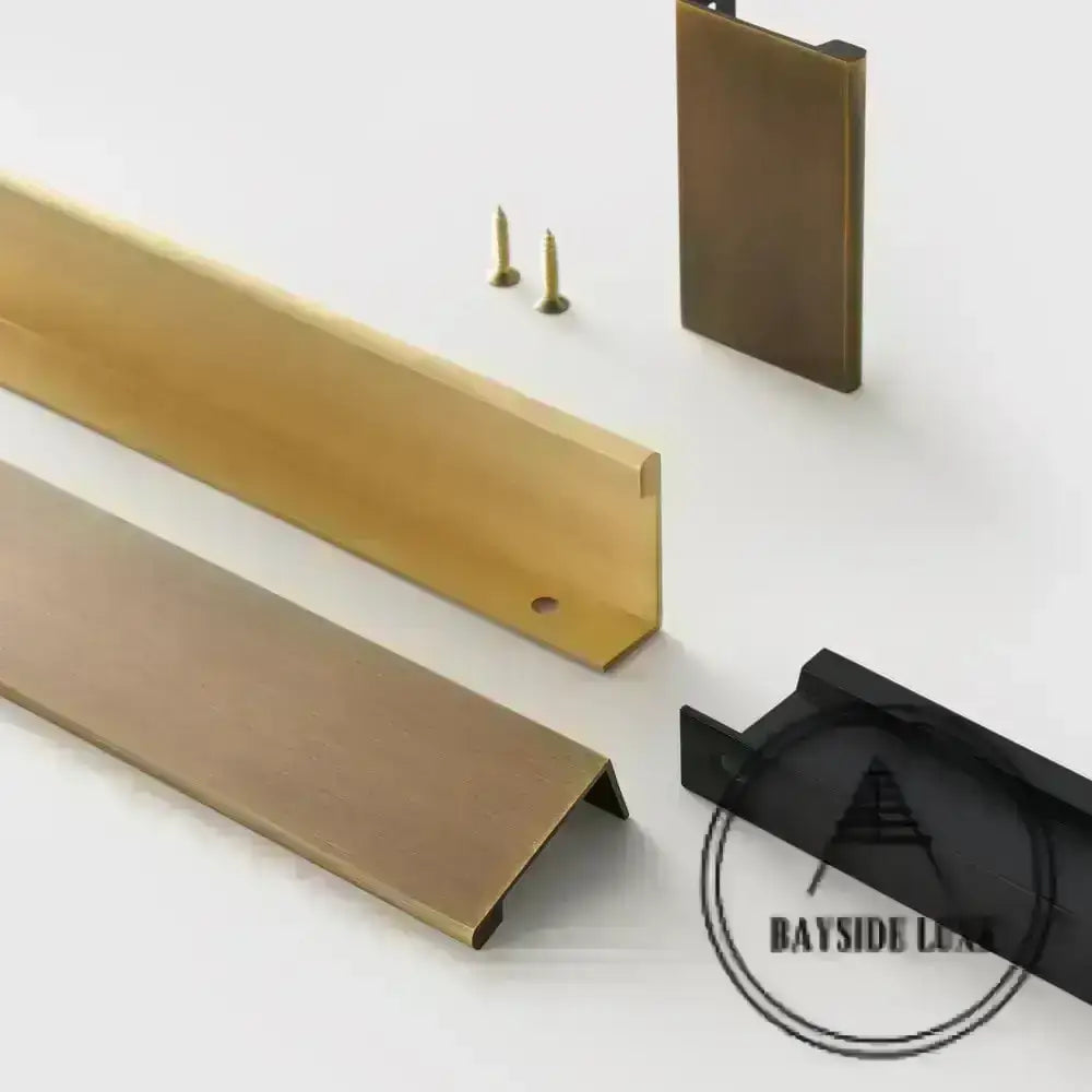 Cabinet Knobs & Handles Bayside Luxe - The Clovelly Solid Antique Brass Lip Pull