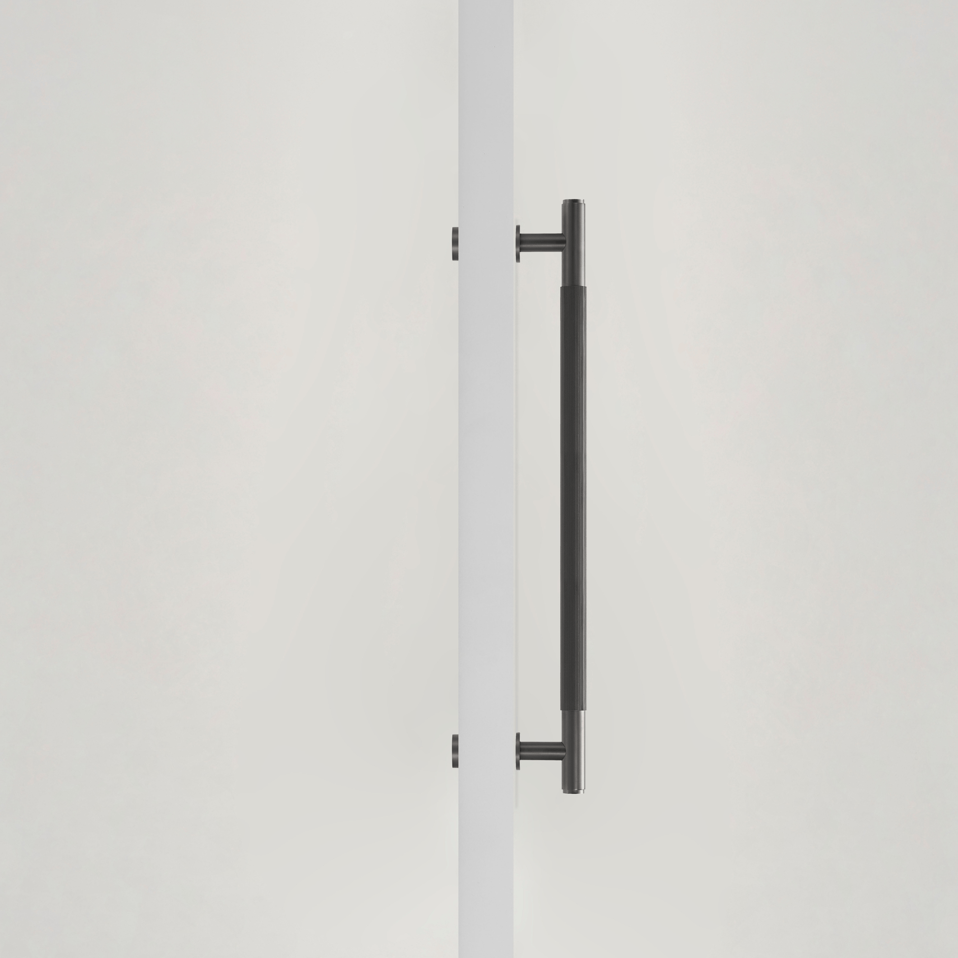 Cabinet Knobs & Handles Bayside Luxe - Toorak Linear Knurled Gunmetal Grey Single Door Handle