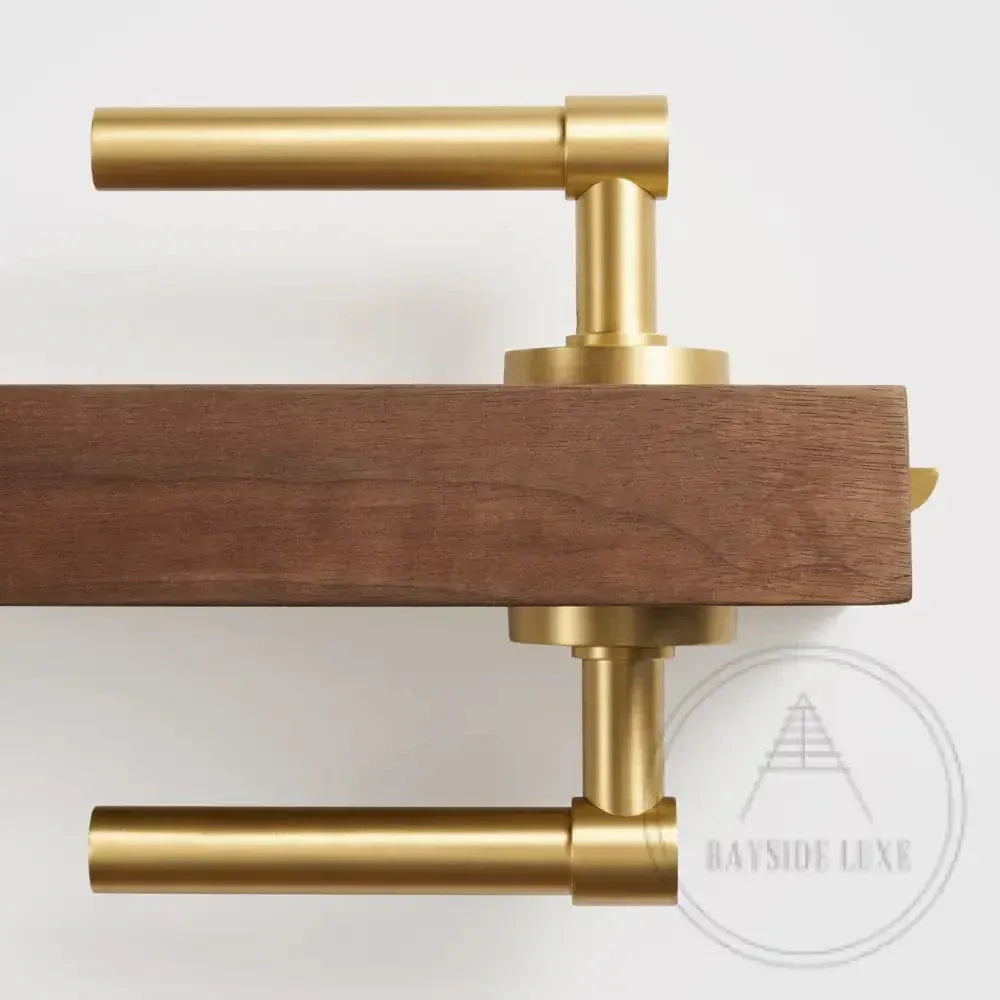 Door Handle Luxe Doorware - Ocean Grove Door Lever Passage Set - Satin Brass
