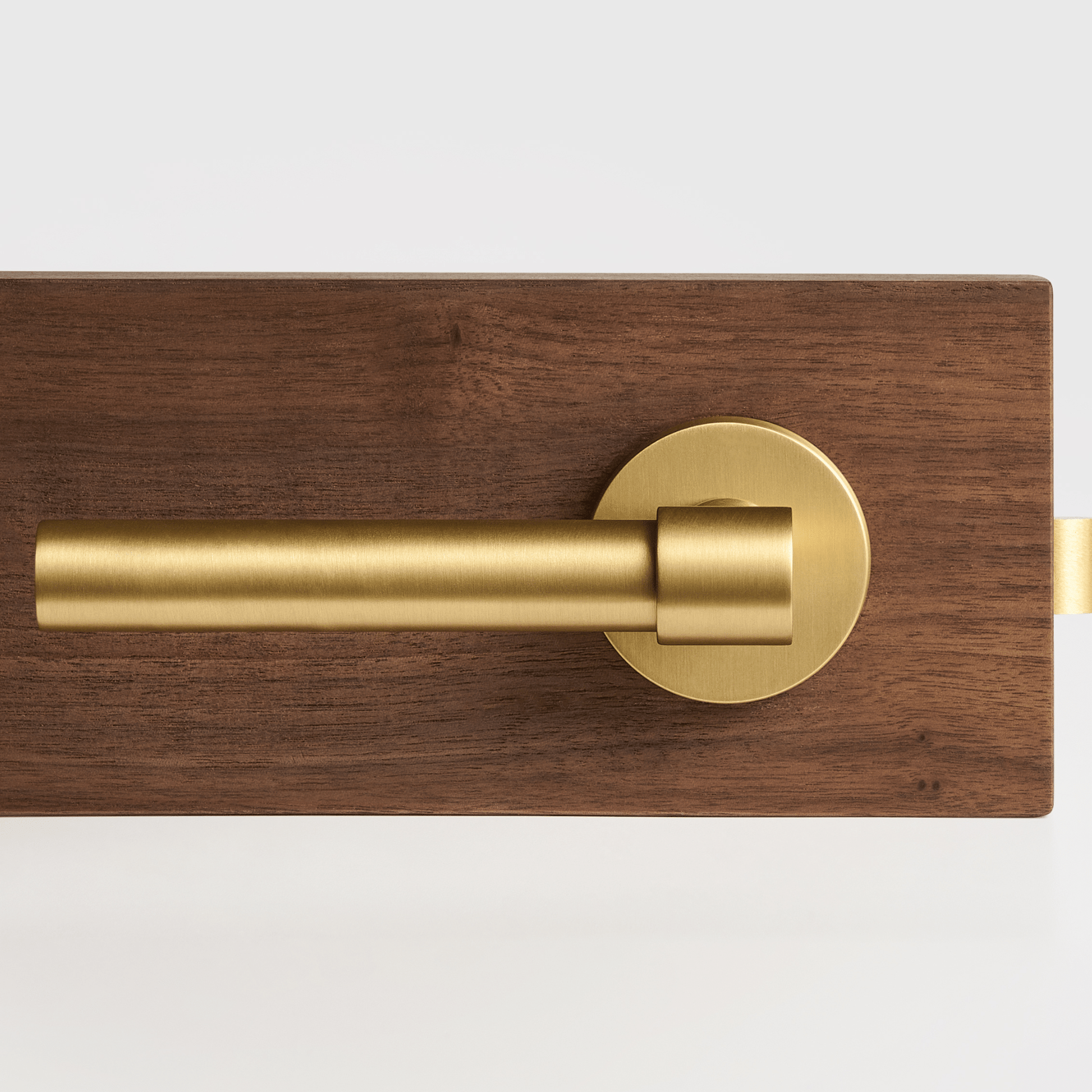 Door Handle Luxe Doorware - Ocean Grove Door Lever Passage Set - Satin Brass