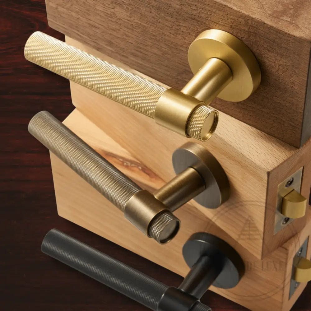 Door Handle Luxe Doorware - Port Melbourne Door Lever Passage Set - Satin Brass