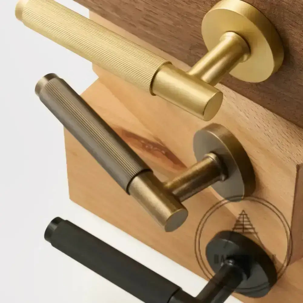 Door Handle Luxe Doorware - The Otway Linear Knurled Passage Set - Nickel