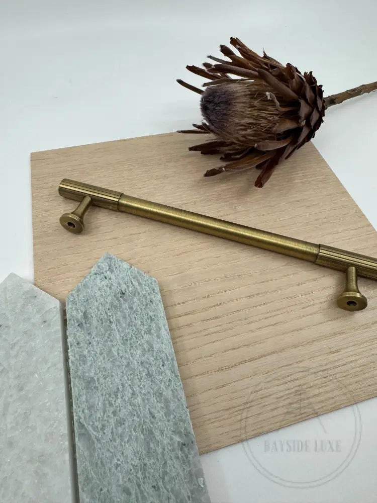 Hawthorn Antique Brass 200mm - Sample