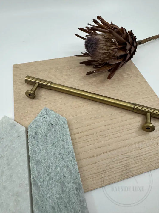 Hawthorn Antique Brass 200mm - Sample