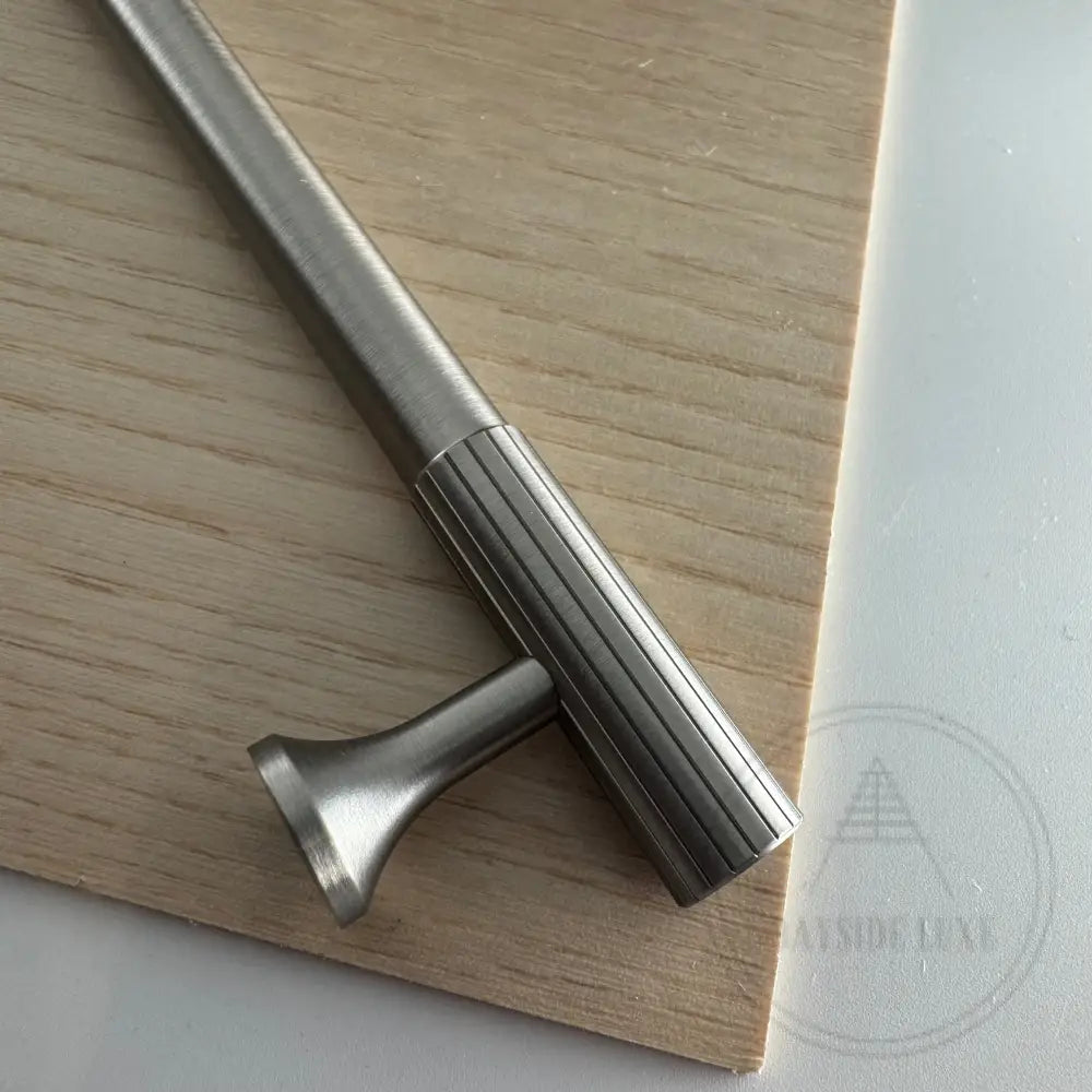 Hawthorn Nickel Cabinetry Handle 264mm - Sample