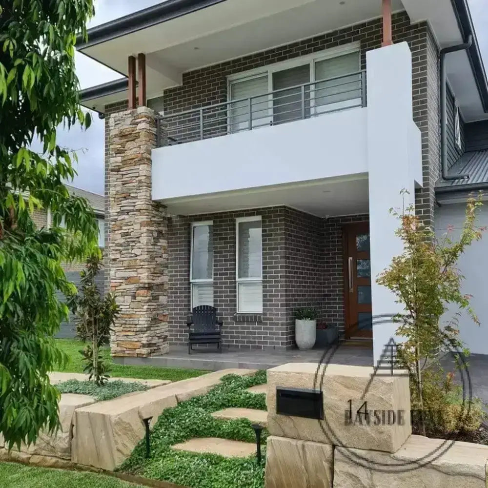 house number Bayside Luxe - Black Floating and Flush House Numbers - 125mm