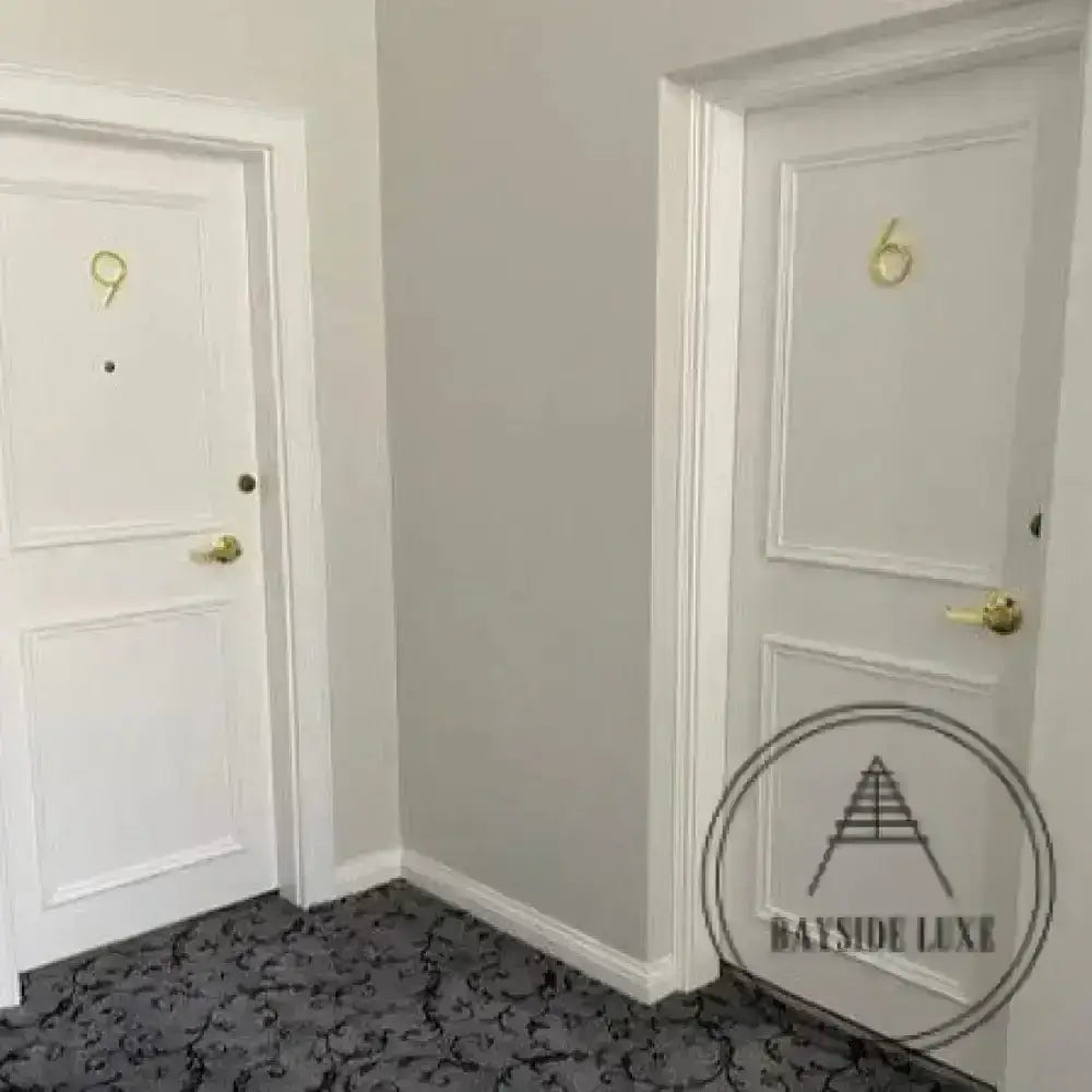 house number Bayside Luxe - Golden Brass Floating and Flush House Numbers - 125mm