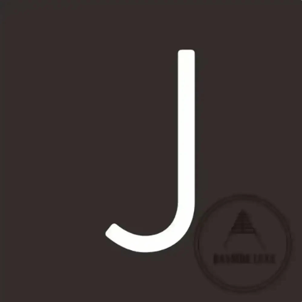 House Numbers and Letters 25 cm / J Bayside Luxe Signage - Solid White Brass Numbers and Letters - Watson's Bay 25cm