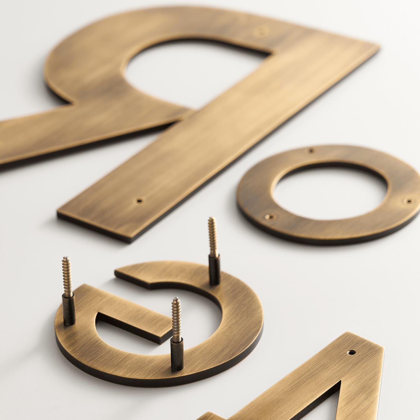 House Numbers and Letters Bayside Luxe Signage - Solid Antique Brass Floating House Numbers and Letters - Beaumaris Bay 20 cm