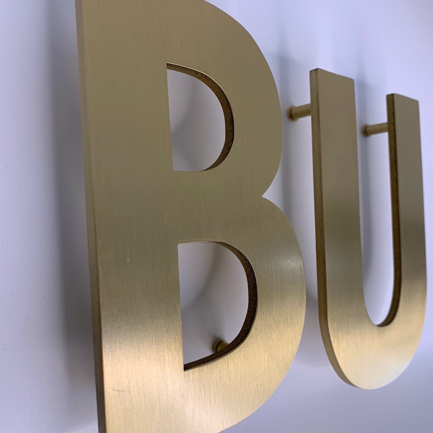 House Numbers and Letters Bayside Luxe Signage - Solid Satin Brass Floating Numbers and Letters - Beaumaris Bay 15cm