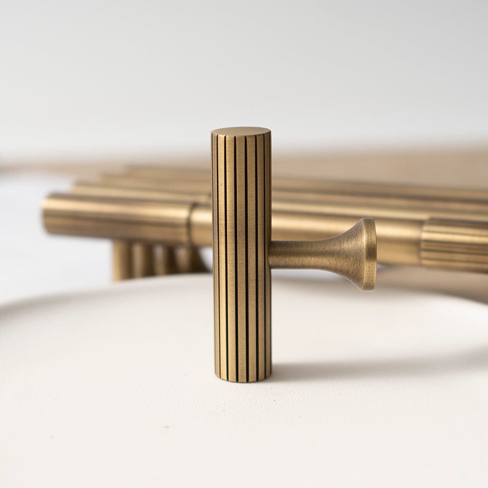 Cabinet Knobs & Handles Bayside Luxe - Hawthorn Antique Brass Handles